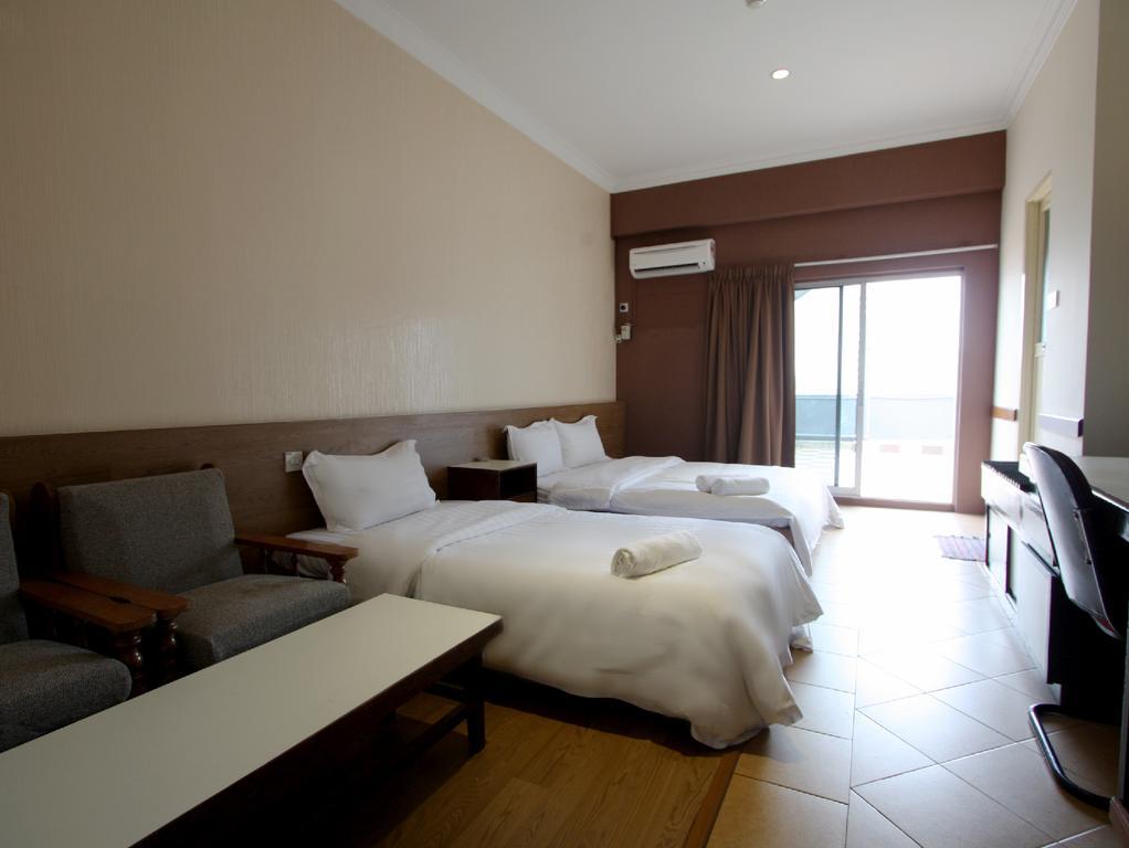 Fata Garden Hotel By Place2Stay Кучинг Номер фото