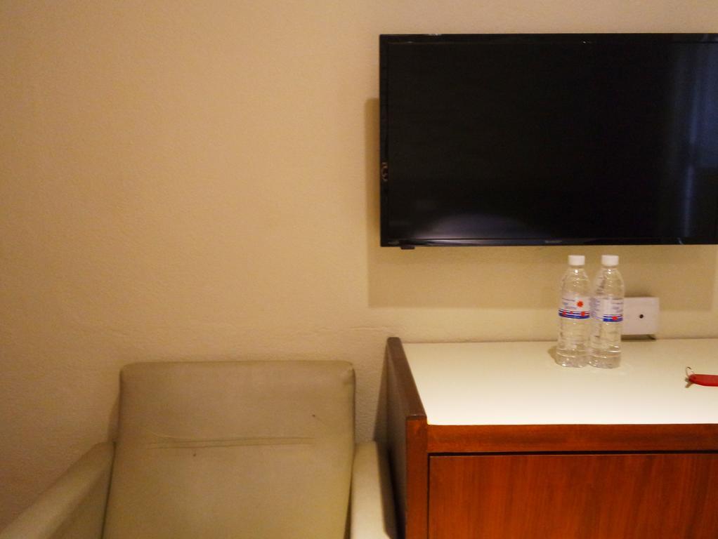 Fata Garden Hotel By Place2Stay Кучинг Номер фото